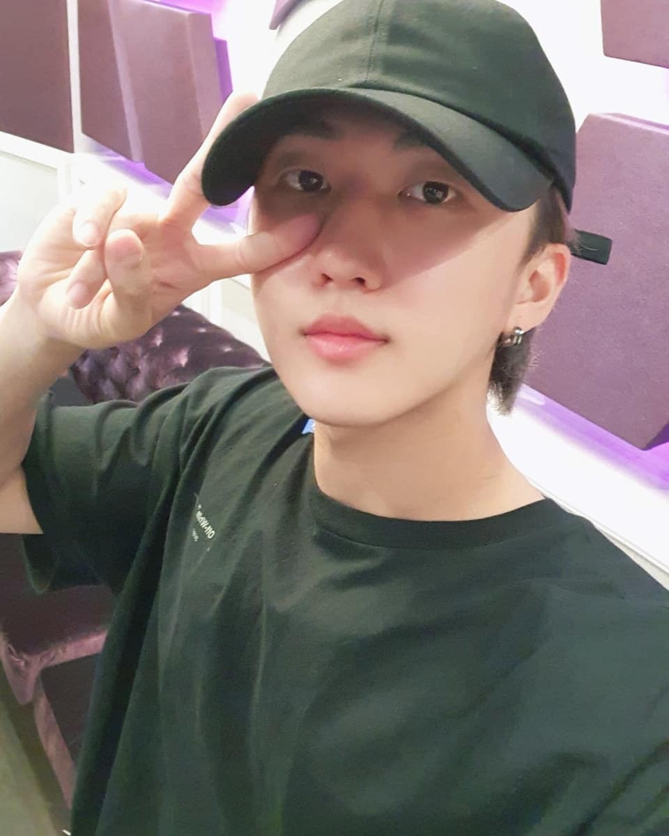 hourly binnie tweet media