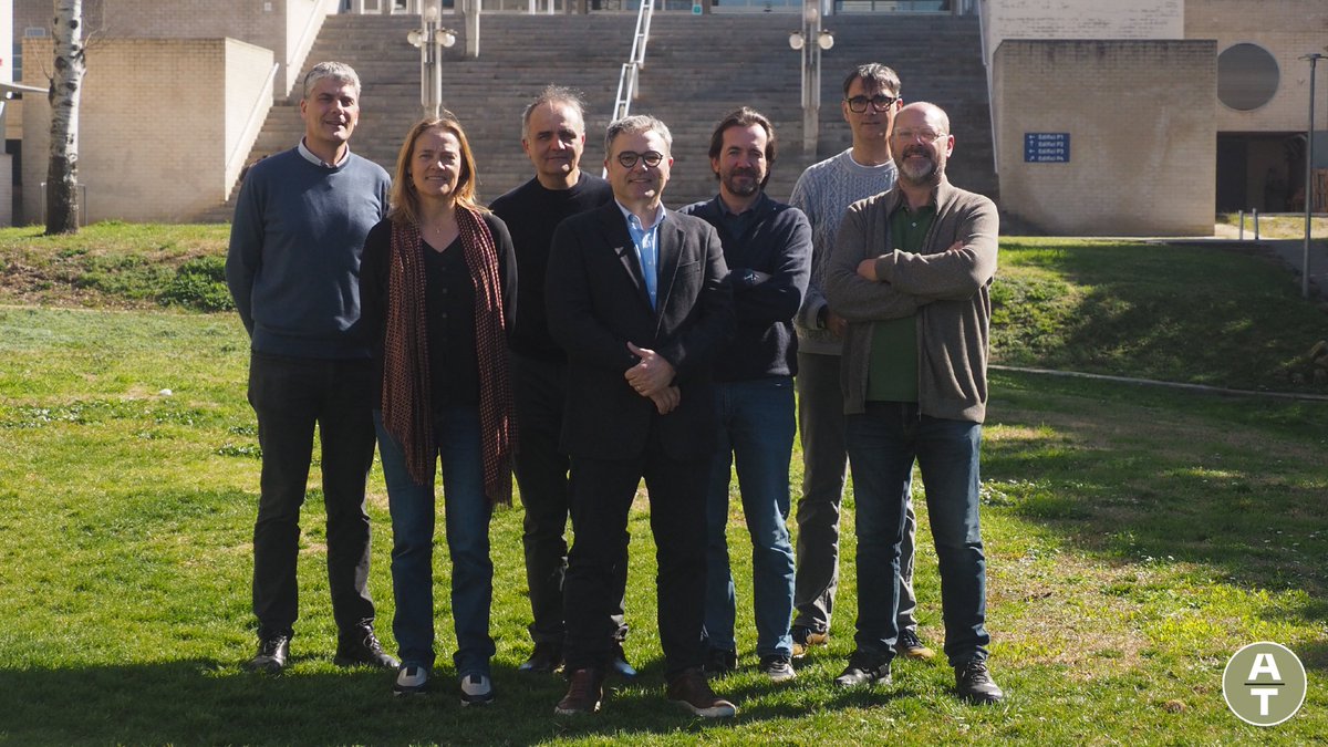Col·legi de l'Arquitectura Tècnica de Girona tweet media