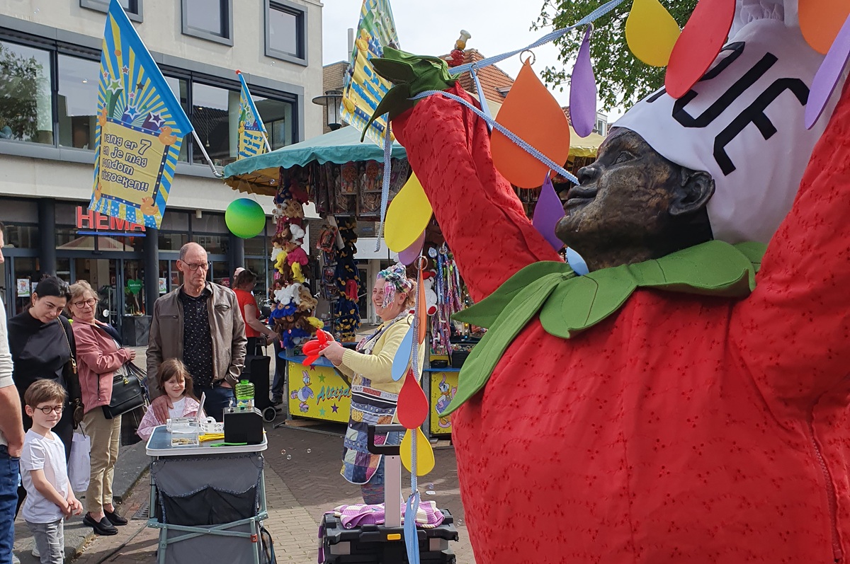 VisitTiel tweet media