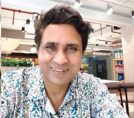 Kavish aziz tweet media