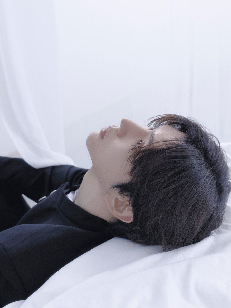 6dlqslek's tweet photo. 아 얼굴합 보소 https://t.co/STsomxiUw8