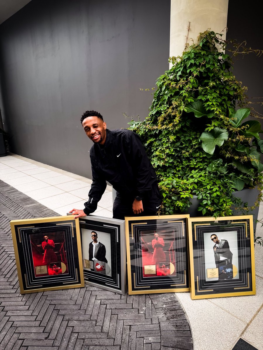 Sam Deep🇿🇦 tweet media