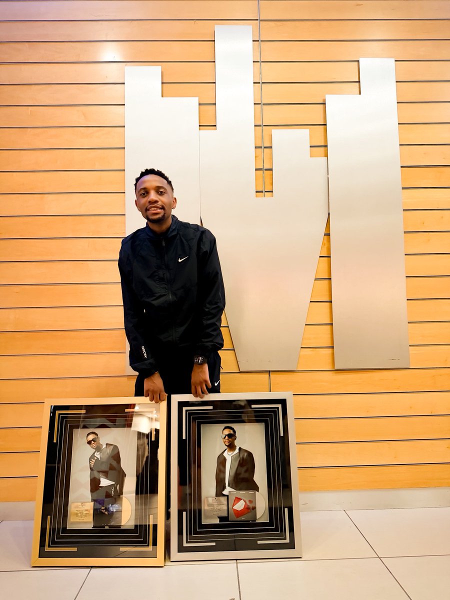 Sam Deep🇿🇦 tweet media