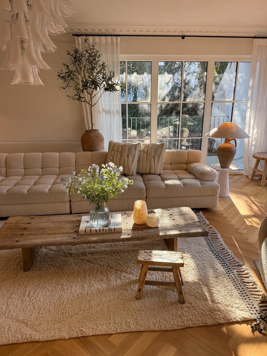 𝑰𝒏𝒕𝒆𝒓𝒊𝒐𝒓 𝑫𝒆𝒄𝒐 tweet media