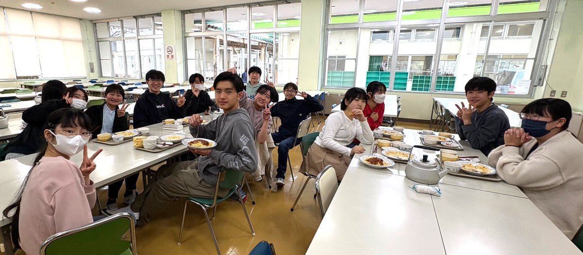 Kitakyusyu_JO's tweet photo. 玄海青年の家で2泊3日の春季合宿始まりました🌸
 昼食後はさっそく合奏練習🎶
指揮者の徳原先生、ご指導のほどよろしくお願いいたします！
3/29(日)のチャリティスプリングコンサートに向けて、しっかり取り組んでいきます💪
 コンサートの詳細はこちら👇
https://t.co/TNFelP3DFN https://t.co/XdtjSqtd2O