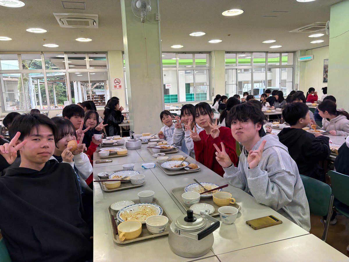 Kitakyusyu_JO's tweet photo. 玄海青年の家で2泊3日の春季合宿始まりました🌸
 昼食後はさっそく合奏練習🎶
指揮者の徳原先生、ご指導のほどよろしくお願いいたします！
3/29(日)のチャリティスプリングコンサートに向けて、しっかり取り組んでいきます💪
 コンサートの詳細はこちら👇
https://t.co/TNFelP3DFN https://t.co/XdtjSqtd2O