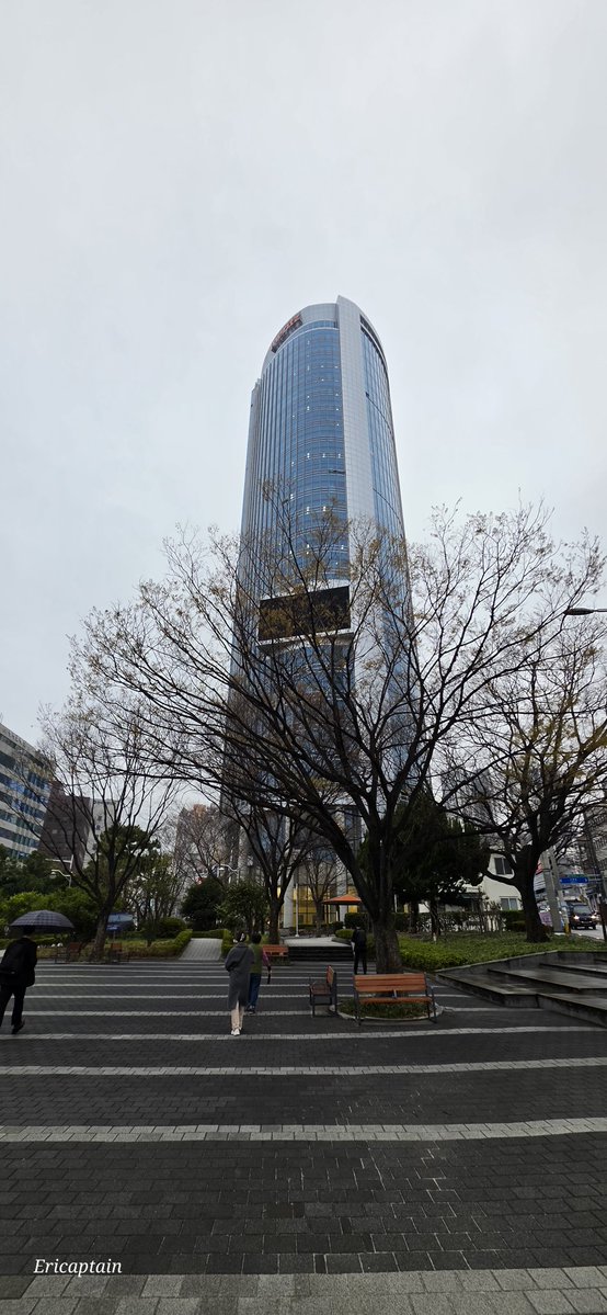 Ericaptain tweet media