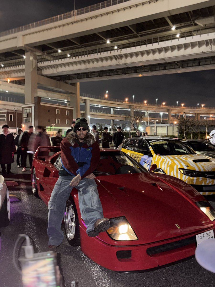 Remy_Jac's tweet photo. 🐐🏎️🎌 le flow de cette photo est juste dingue : Lewis - F40 - Tokyo ! 🤩 https://t.co/3V3VwLPBPJ