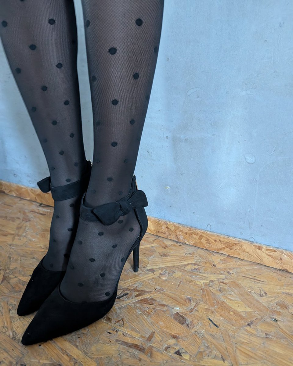 Pretty Polly tweet media