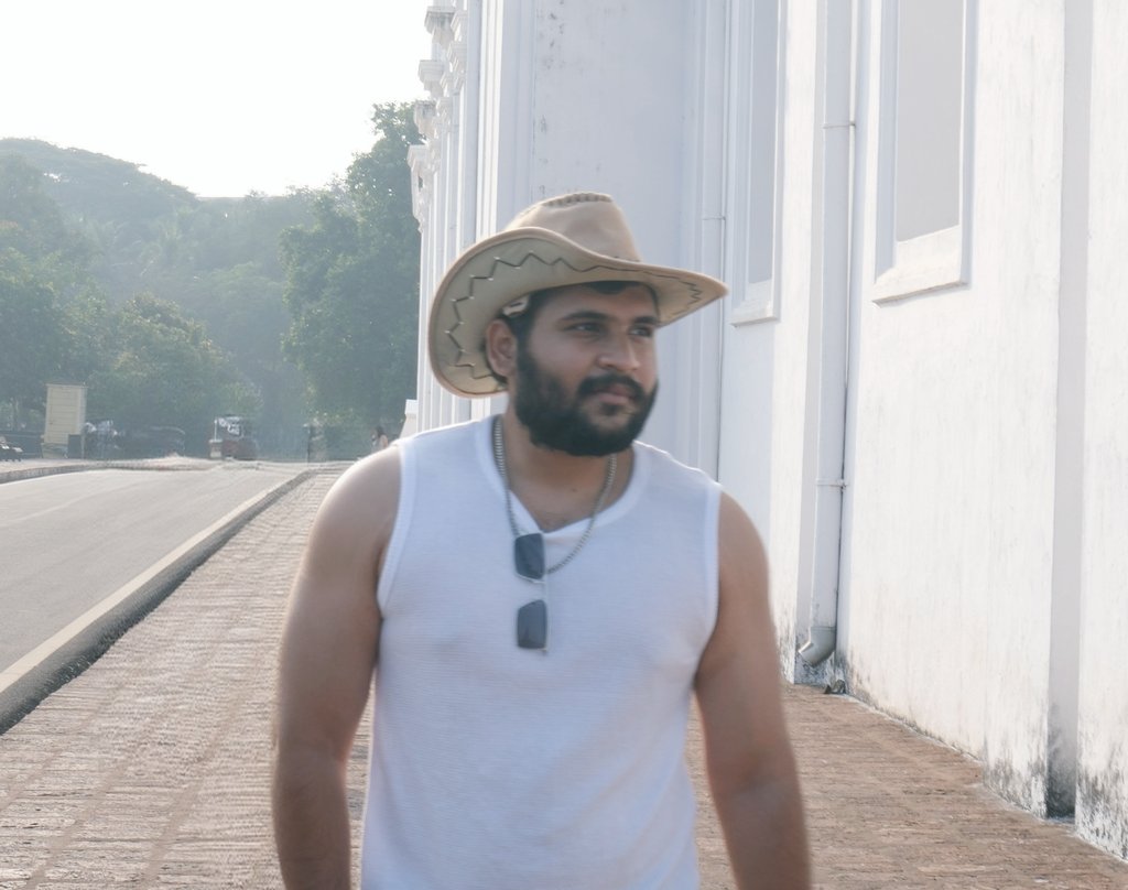 Tharun Chandraa tweet media