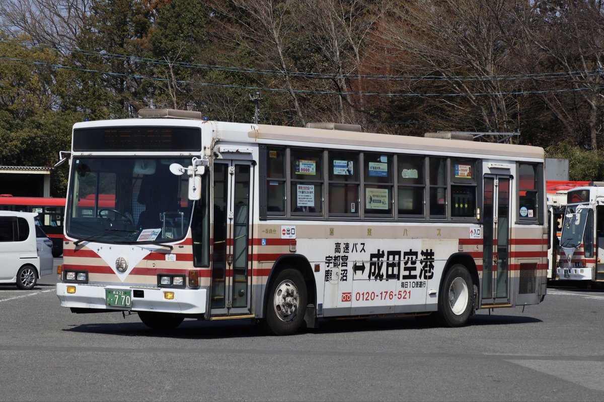 yone_501's tweet photo. 関東自動車 栃木22 う・770
U-LV324K
先日は人生で初めてバス貸切の企画.主催させていただきました！
快晴に恵まれ、駒生や鹿沼の古参車を撮影でき大変満足できました
関東自動車と参加者の皆様本当にありがとうございました
#関東自動車キュービック堪能会 https://t.co/oXHZD1ugUK