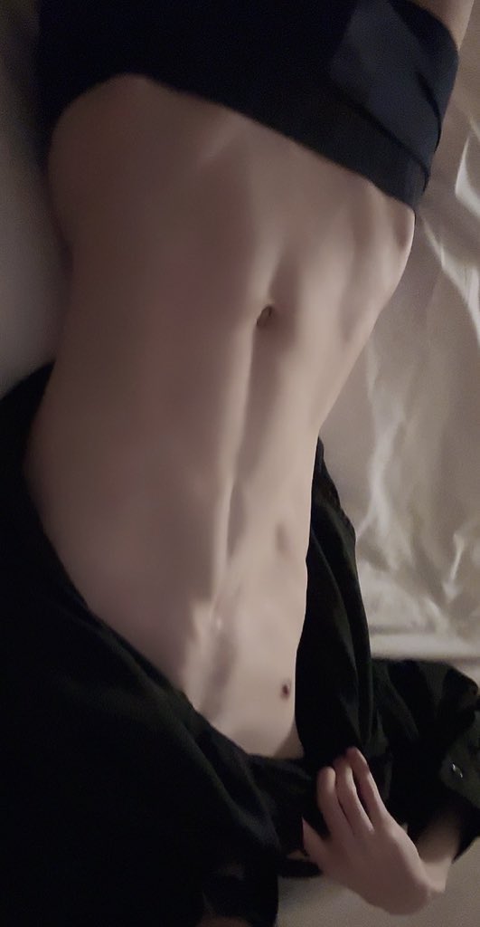 なぎさ tweet media