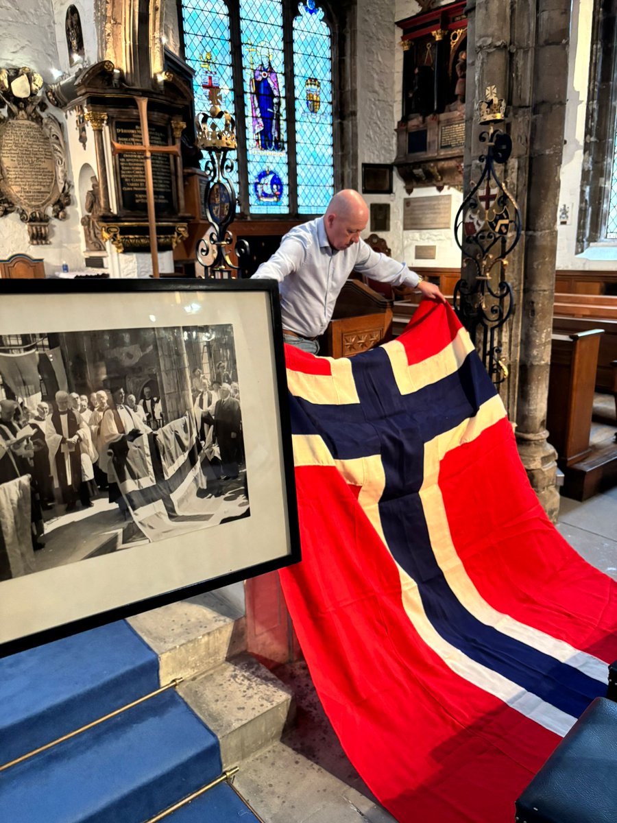 St Olave Hart Street tweet media