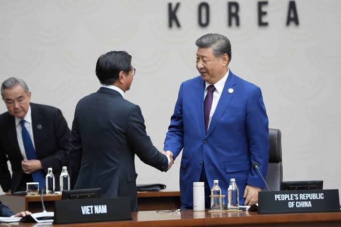 Richard Heydarian tweet media