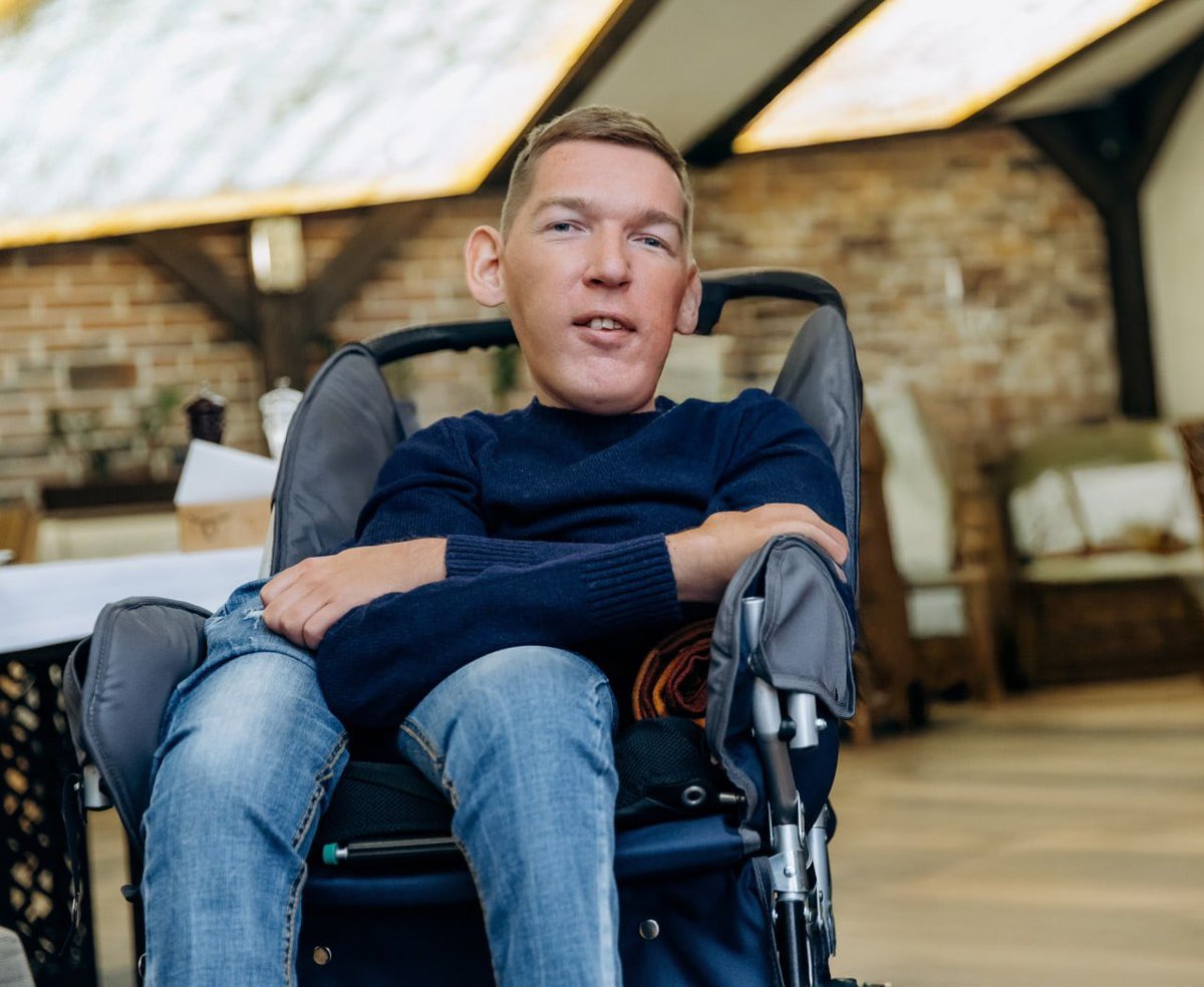 Toronto Television / Телебачення Торонто tweet media