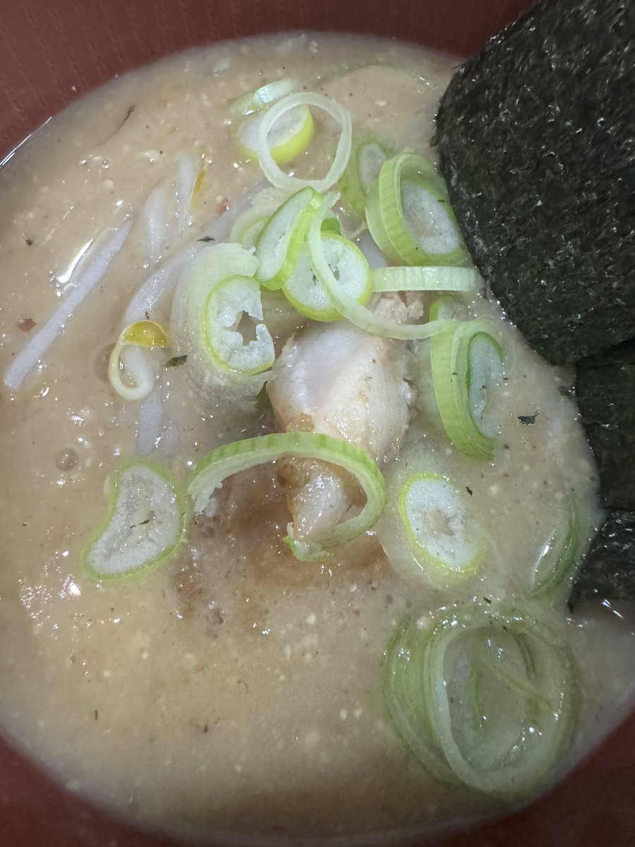 なかのあるま tweet media