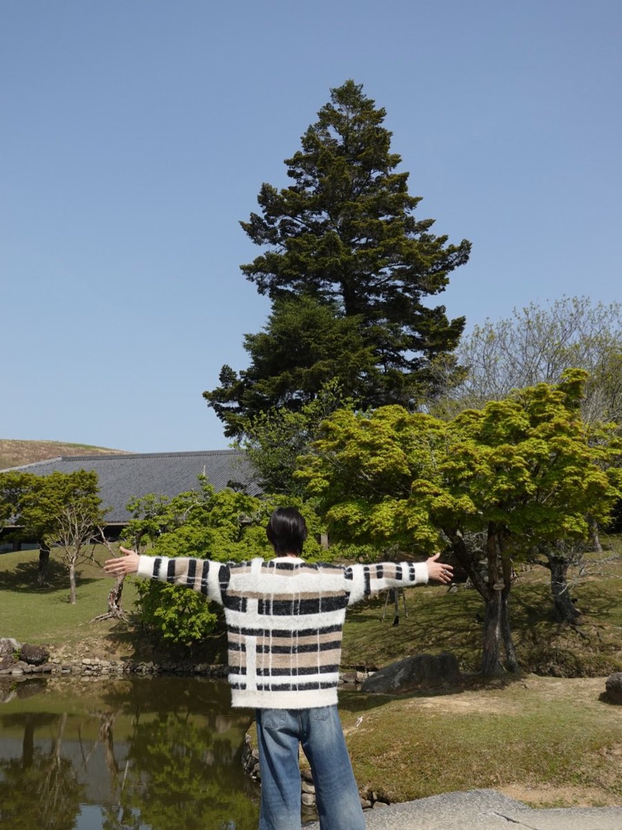 PHUTATCHAI OFFICIAL 🏒🎤 tweet media