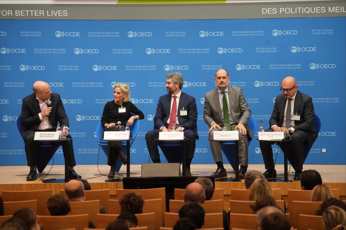 Business at OECD tweet media