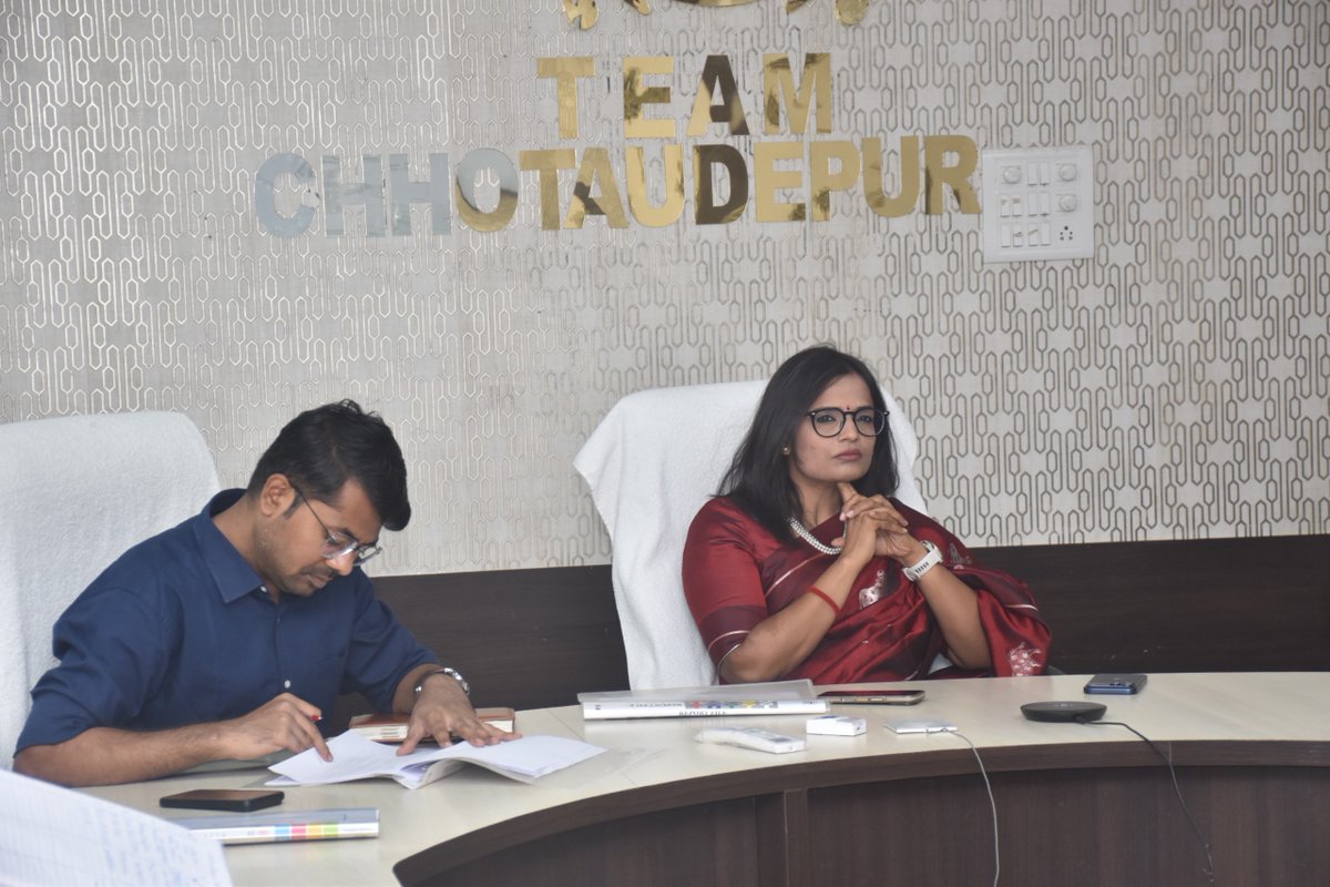 Collector Chhotaudepur tweet media