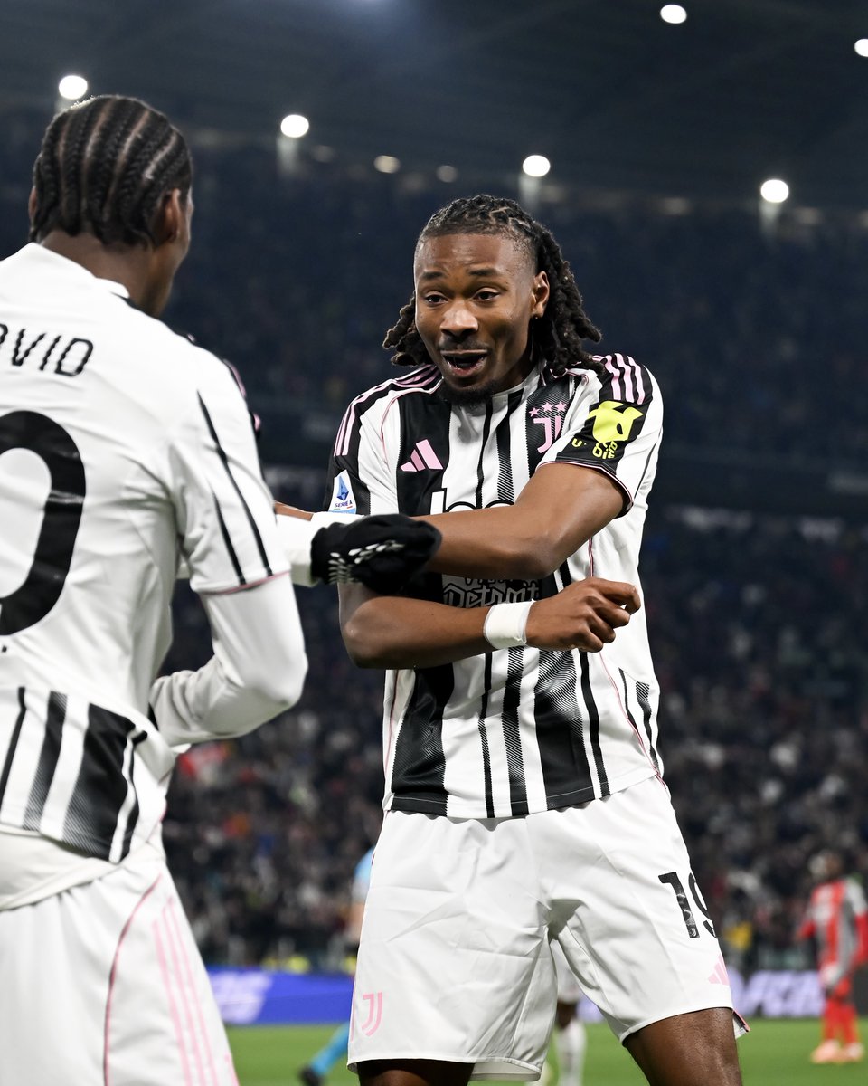 JuventusFC tweet media