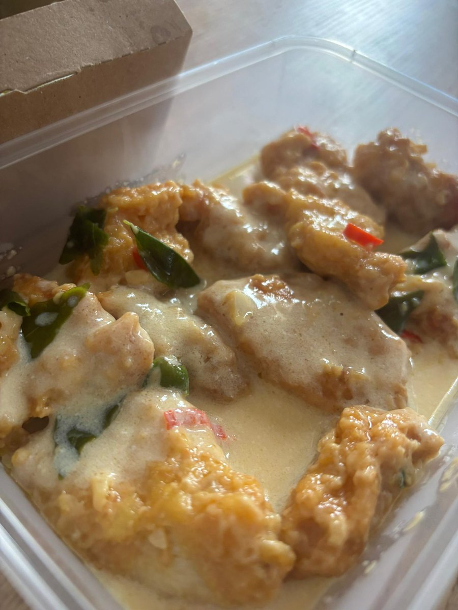 Dapurwanchop's tweet photo. Makanan habis https://t.co/gMEfFt4XqO