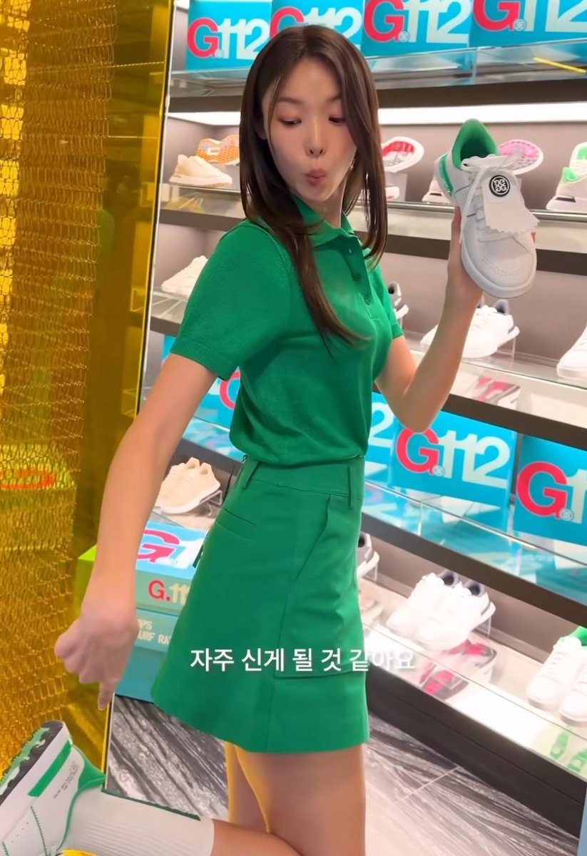 émilie_uppy04🇨🇵🇮🇹 tweet media