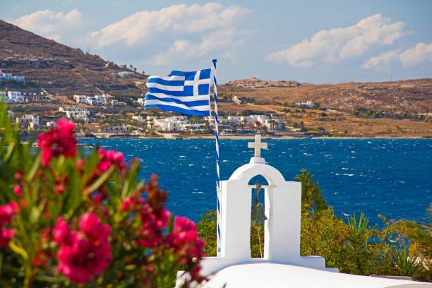 RandomGreek tweet media