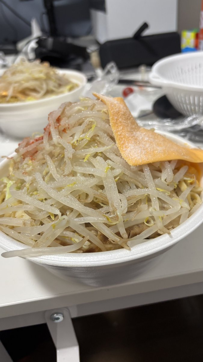 into（いんとぅ） 4/12 TBA tweet media