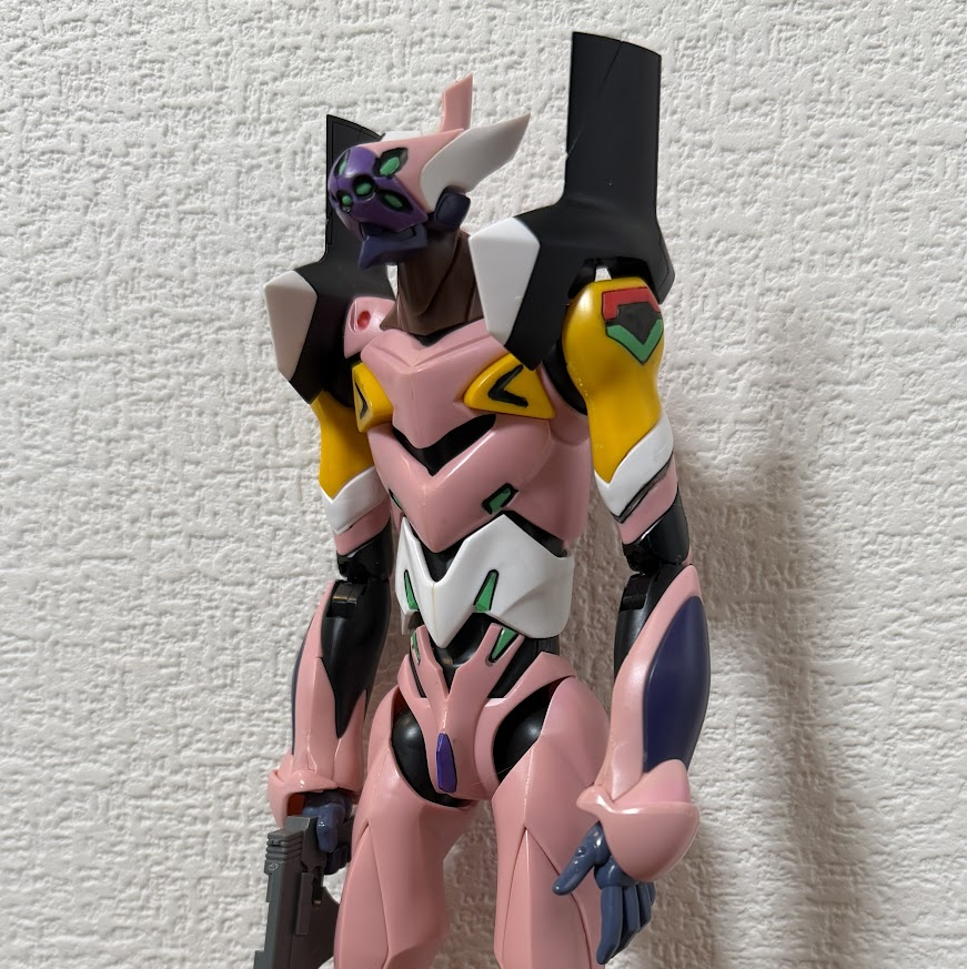 Snnijntje's tweet photo. 届いたので前から色を入れたいと思っていた8号機に使ってみた。ひと手間かけたい時にいいかも。ひと塗りで発色した。 https://t.co/zypgSar7OC
