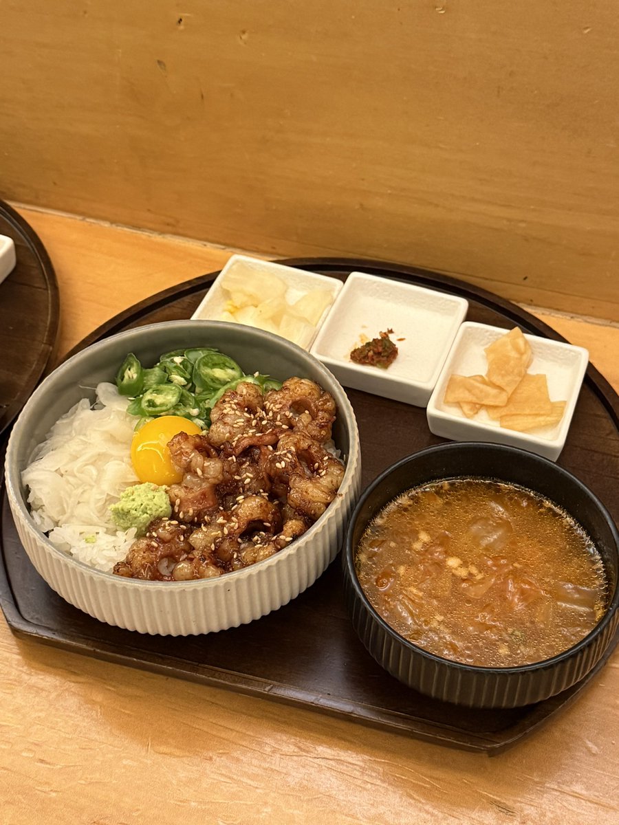 피니ꗯ tweet media