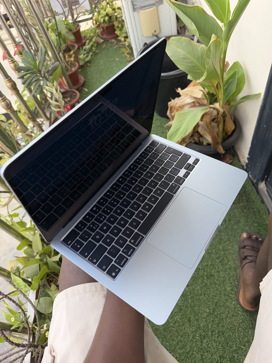 “TUNDE” tweet media