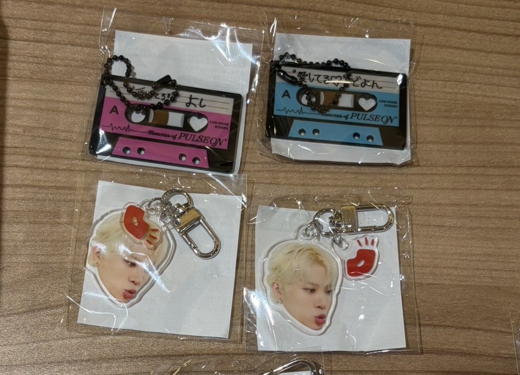 取引垢 tweet media