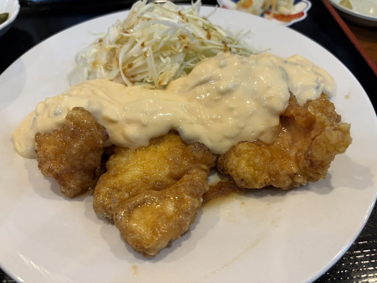 八尾遺憾 tweet media