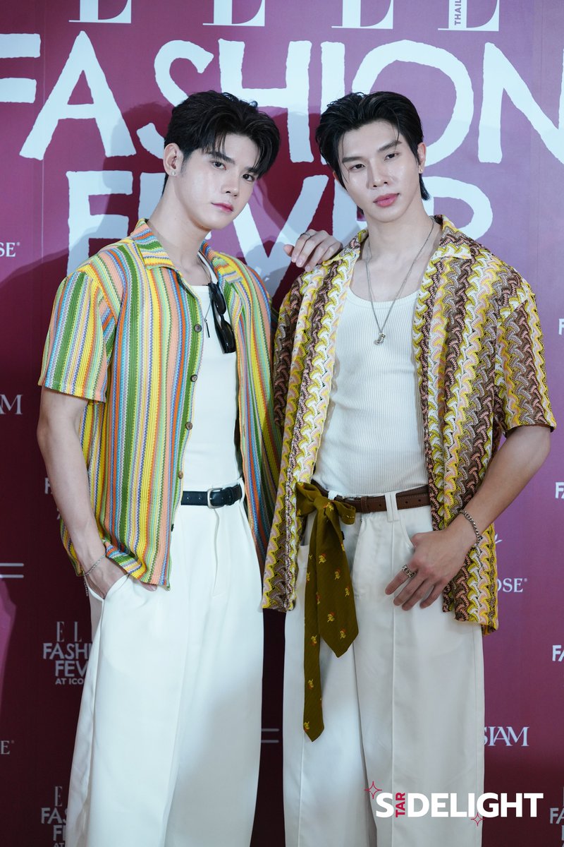 StarDelight_ent's tweet image. "หล่งลี-อาร์ม" ในงาน “ELLE Fashion Fever at ICONSIAM”

View EFF26 At ICONSIAM
#ELLEFashionFever 
#LongArm
#longlee #longshilee #หล่งลี
#Armchaiyapat
#EFFatICONSIAM