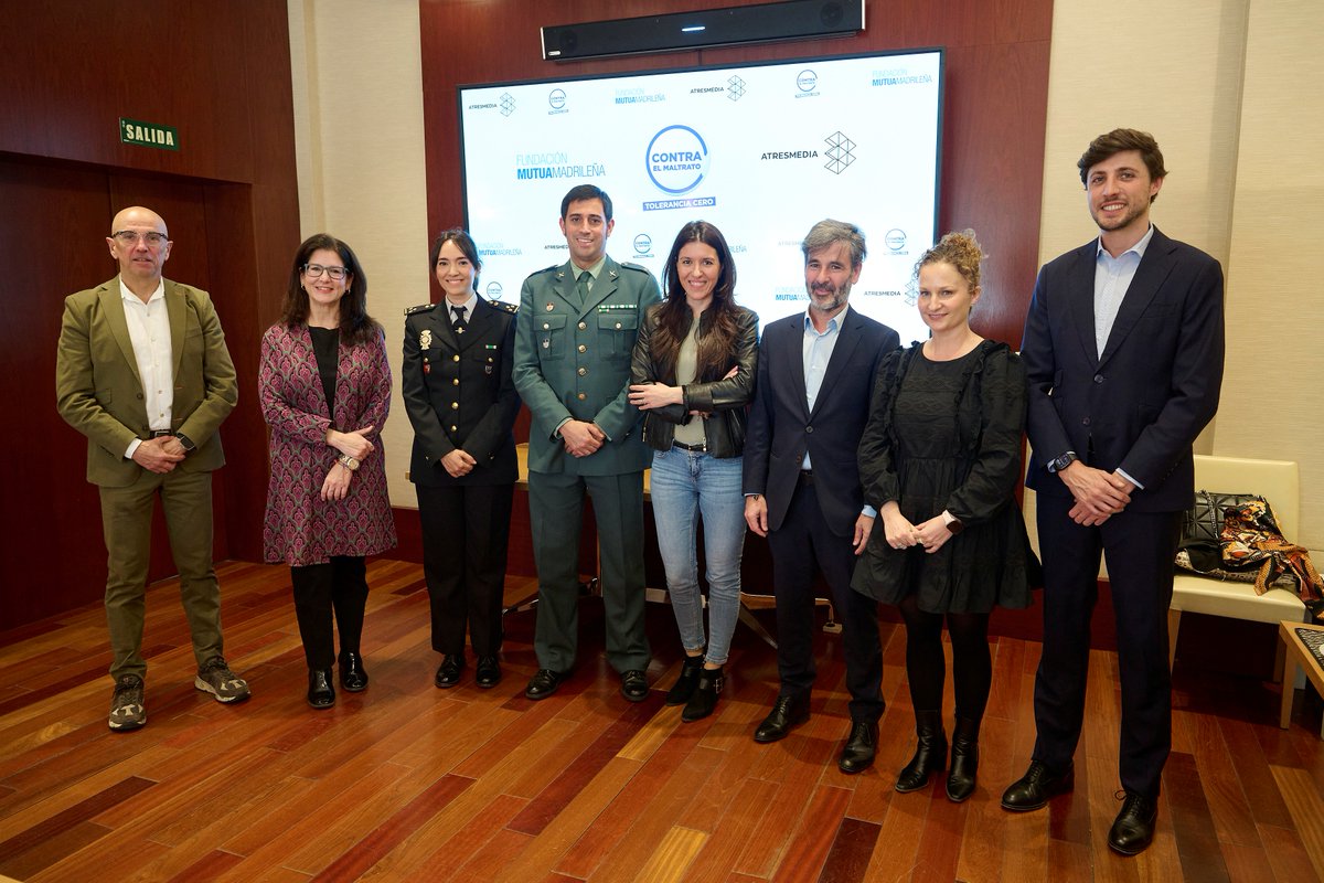 Colegio Oficial de la Psicología de Madrid tweet media