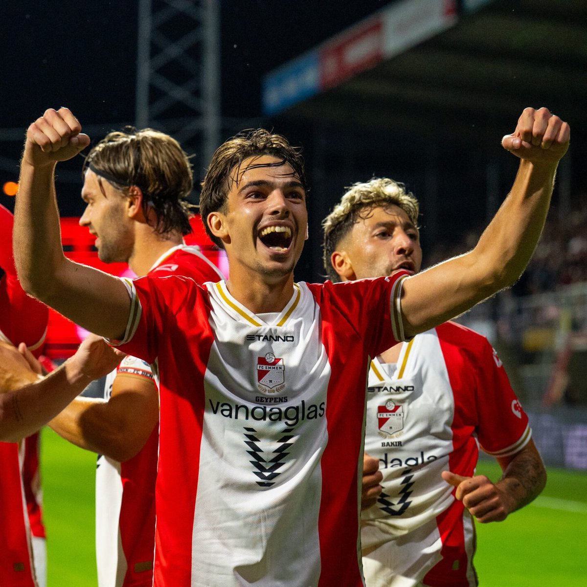 Timnas Xtra tweet media