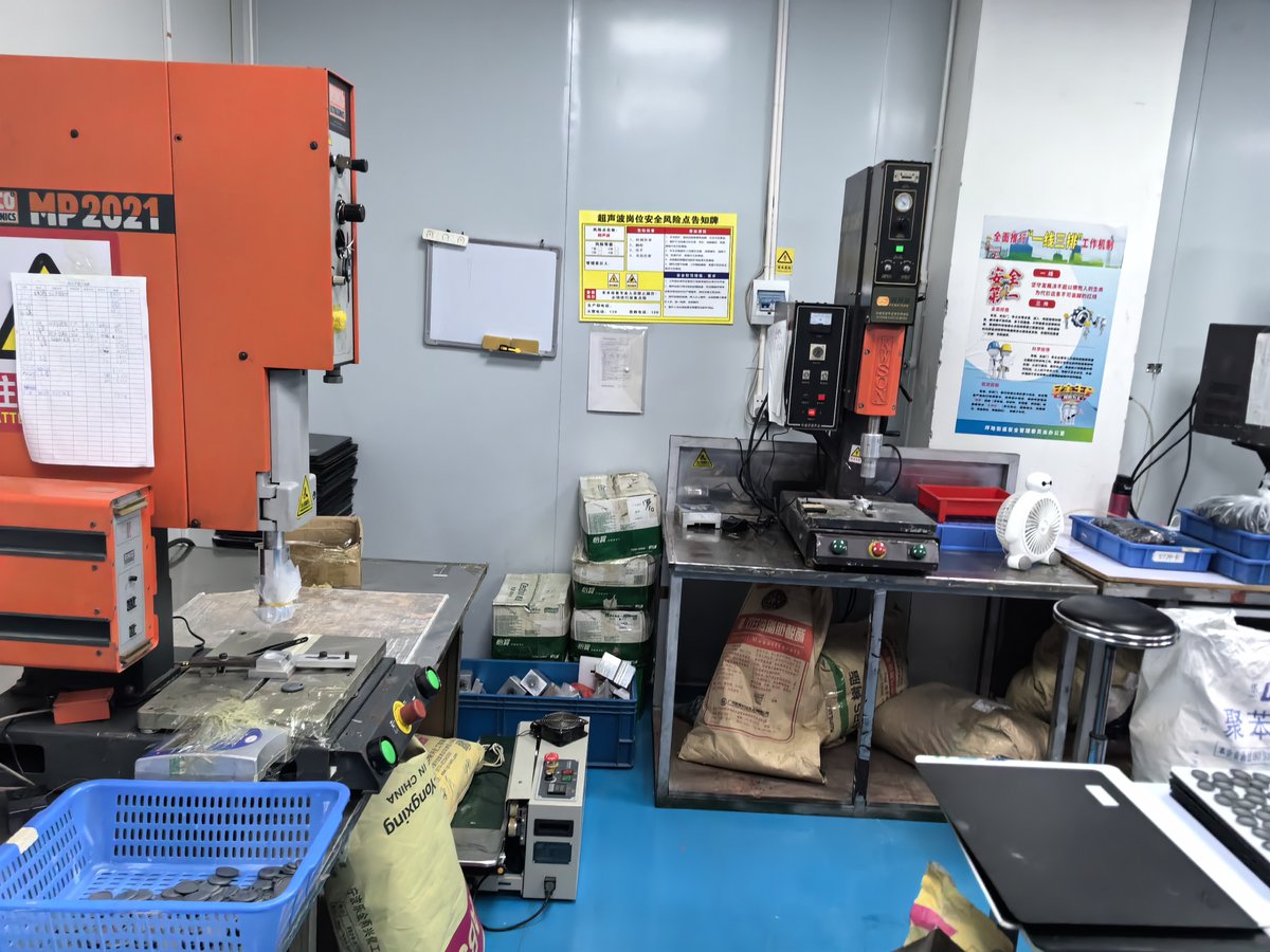 Eric98031539790's tweet image. 🚚 Fast shipping matters in RFID projects. BaiXin AIoT ensures smooth production, QC &amp;amp; global delivery—so your deployment stays on schedule.

🌐 BXAIOT.COM

📩 eric.bxaiot@gmail.com

#baixinaiot #rfid #smartcards #iotdevices #logistics #manufacturing #supplychain