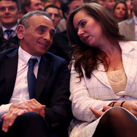 ✞✟† 🅰️d Vitam 🐓🪢 tweet media