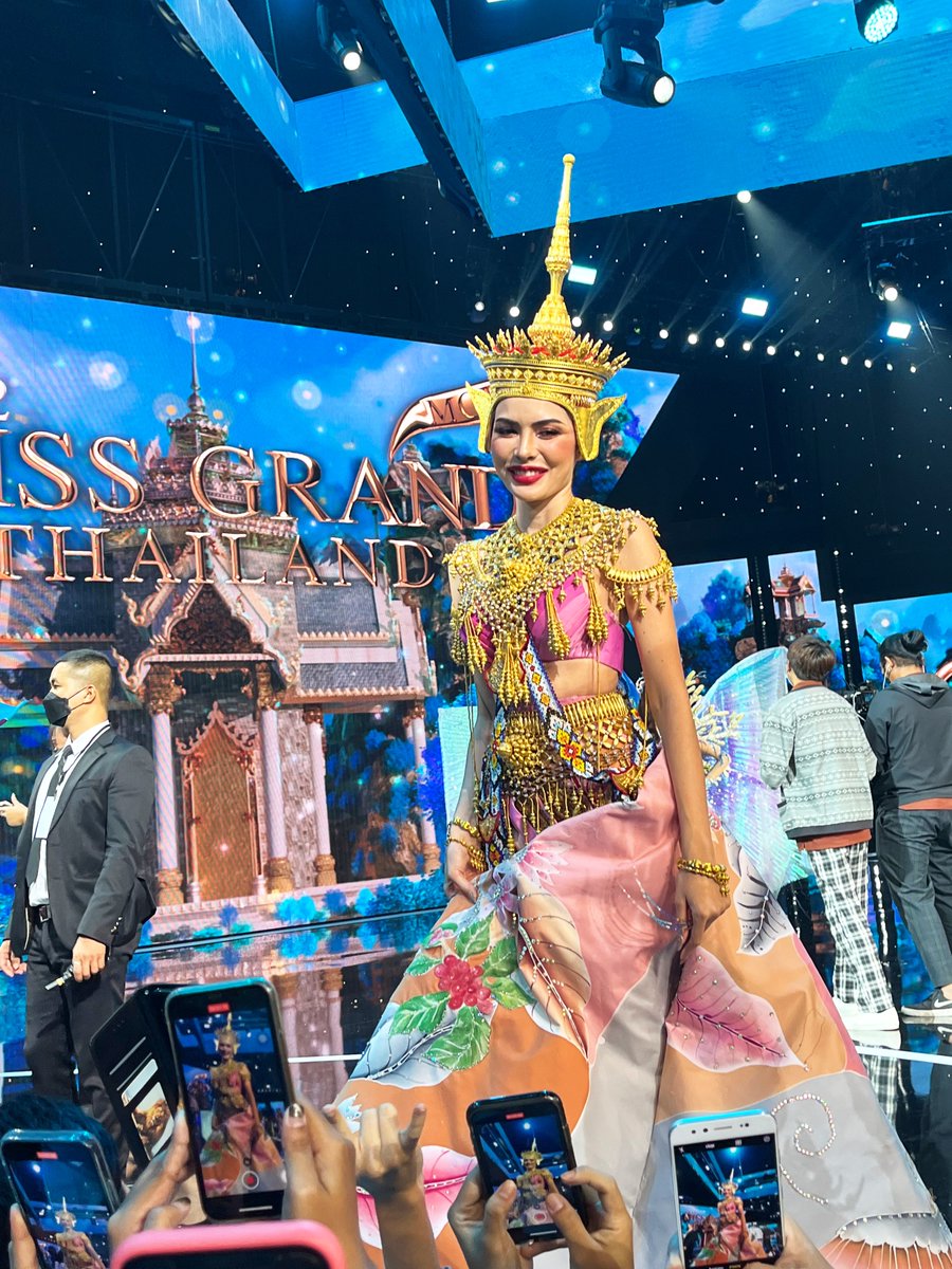 กำลังอิน🩹 tweet media