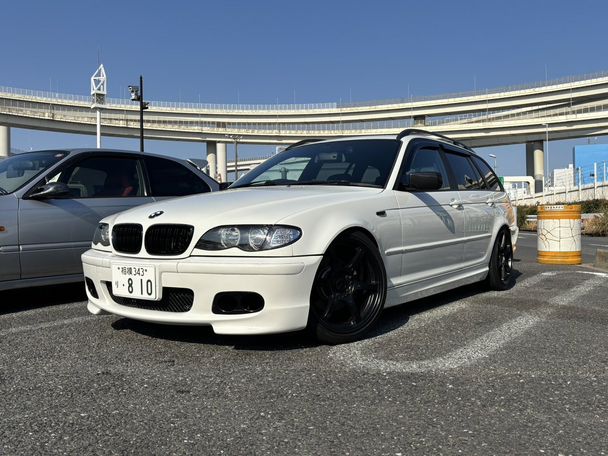 jun07103 tweet media