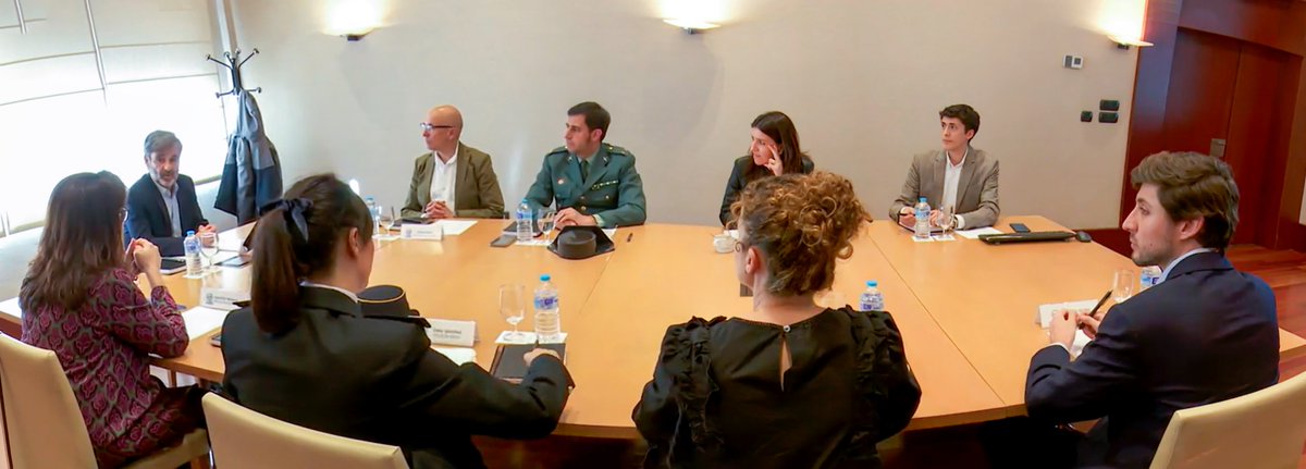 Colegio Oficial de la Psicología de Madrid tweet media