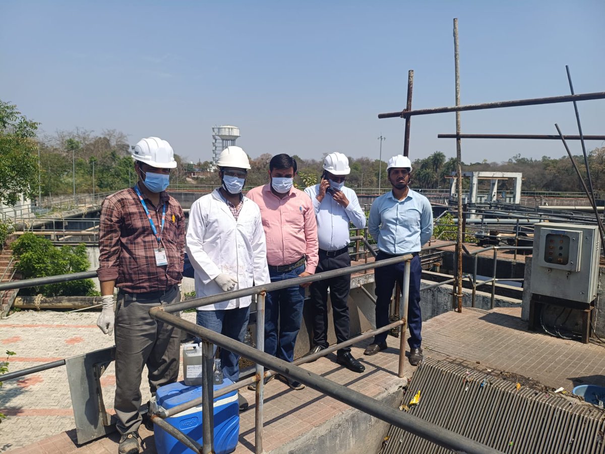 uppcbofficial's tweet image. On March 24, 2026, Mr. Imran Ali, Regional Officer, UPPCB, Jhansi along with Mr. Ravi Shukla, J.E. Jal Nigam, Jhansi and Sima NABL laboratory team, New Delhi inspected the 26 MLD Sewage Treatment Plant (STP) located at Laxmi Tal, Narayan Bagh, Jhansi.

#inspection #STPvisit