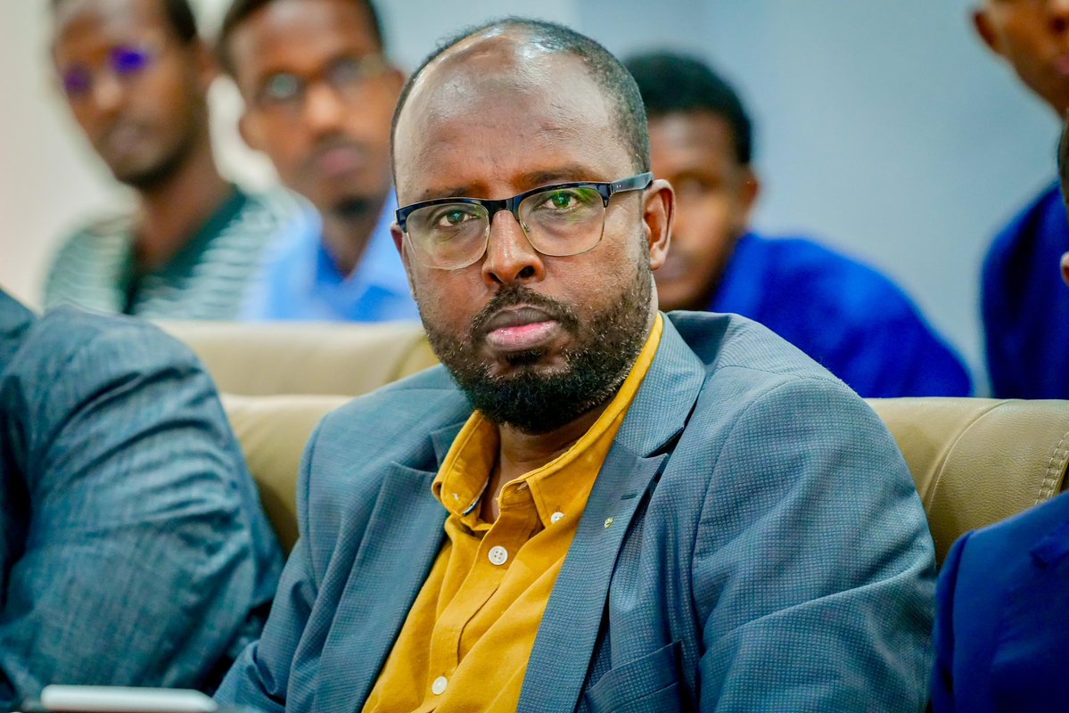 Mohamed Farole tweet media