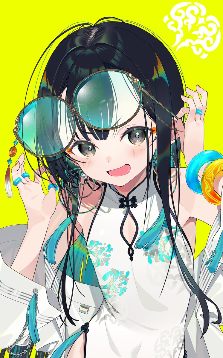 えむけー tweet media