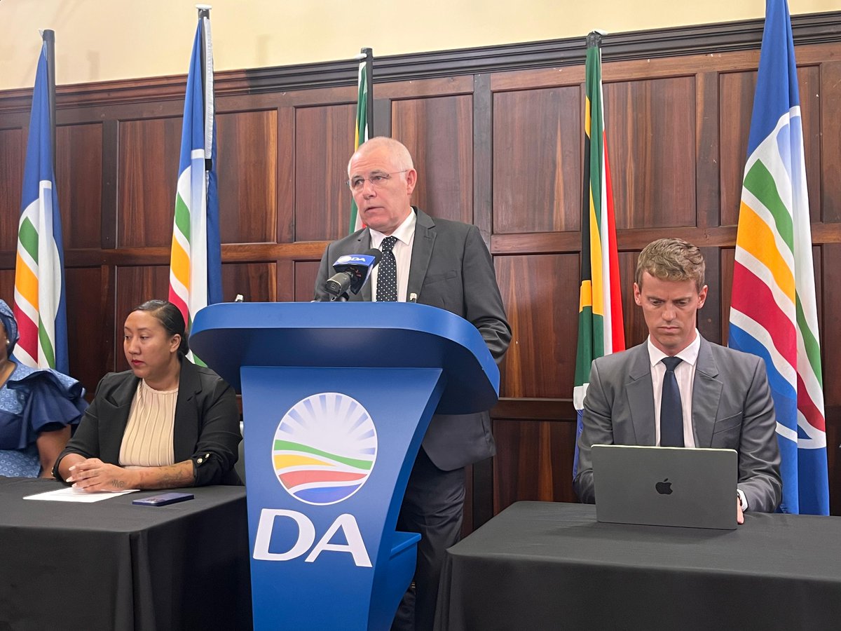 Democratic Alliance tweet media