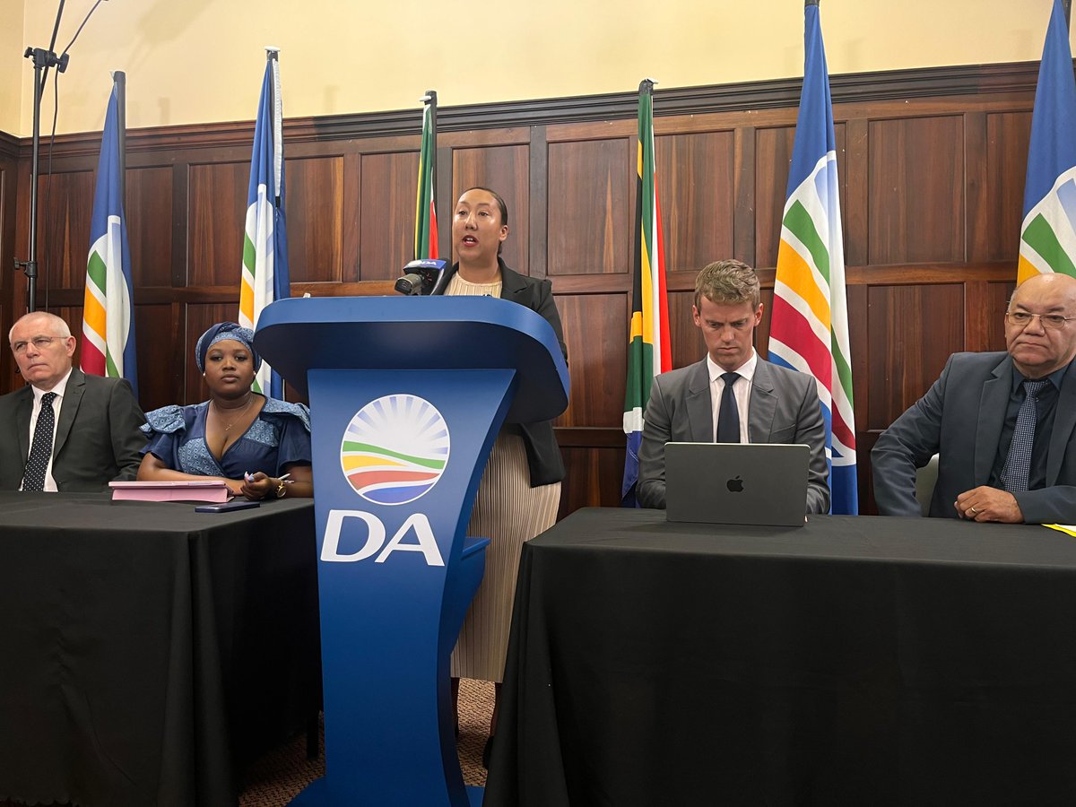 Democratic Alliance tweet media