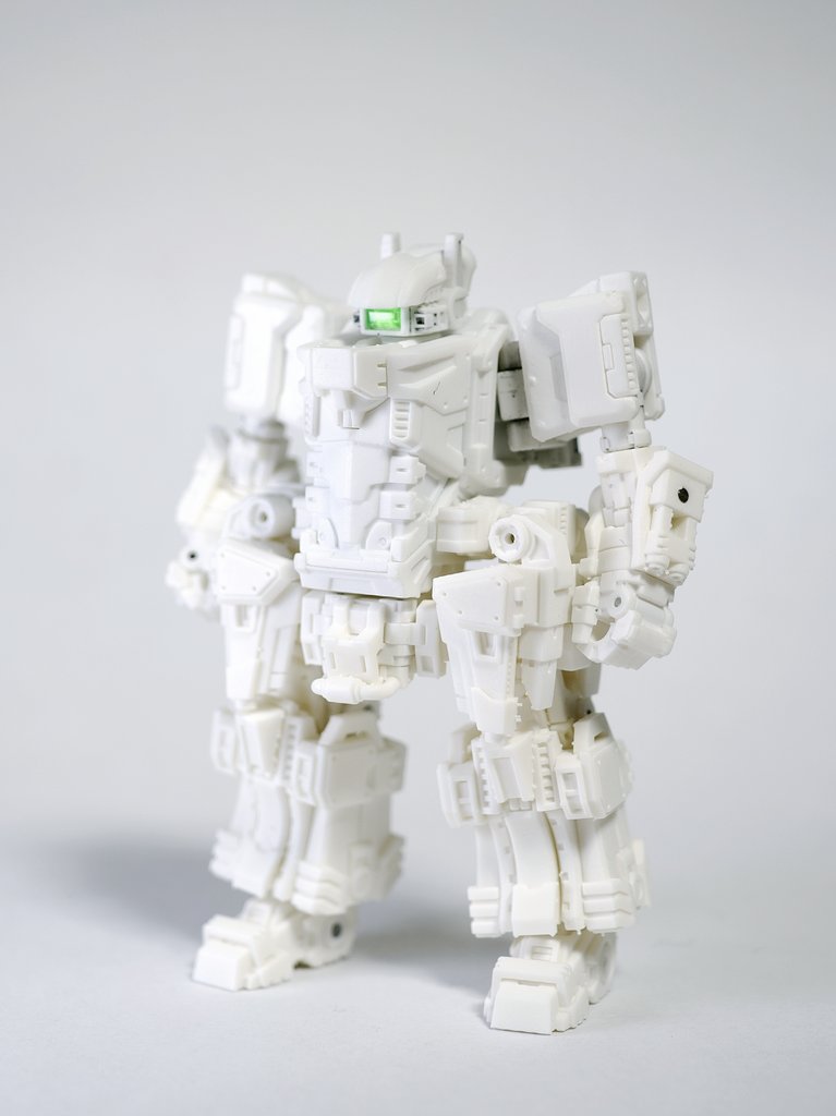 まるなが tweet media