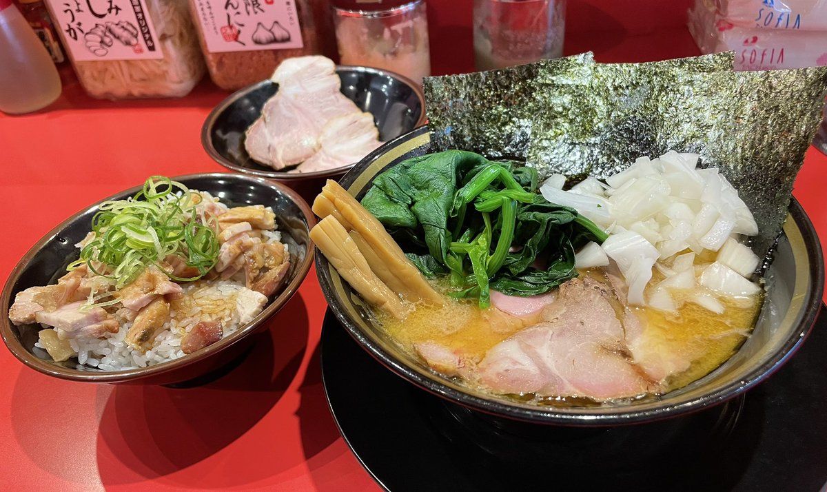 ひこにゃん🐈 tweet media