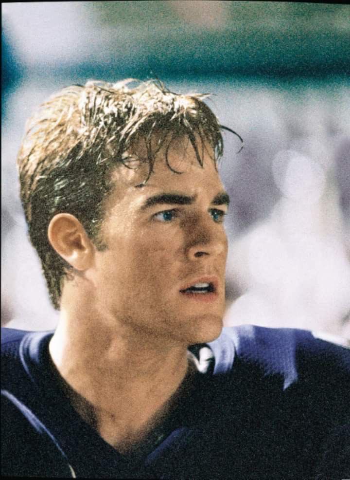 lanedvre's tweet photo. James Van Der Beek in the 90s. https://t.co/DgaZm2Z4iH