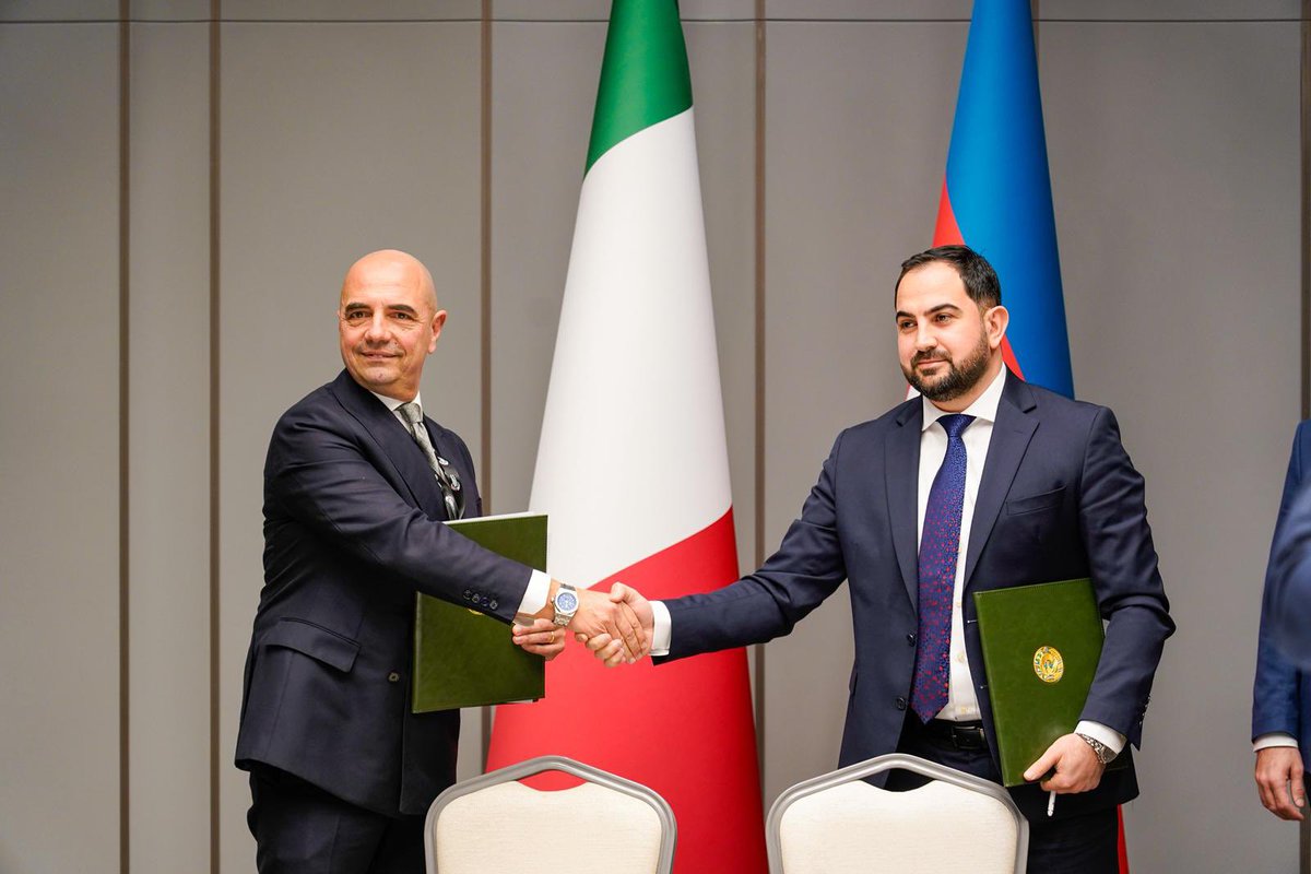 ElgunZade1's tweet photo. “Agro Procurement and Supply” OJSC starts cooperation with Italy's 
@Coldiretti & @Filiera_Italia ! 🇦🇿🇮🇹
Signed in Tashkent, the MoU focuses on modernizing production, expanding the trade of agricultural products, and enhancing the global competitiveness of local products. 

#Agriculture #MoU
